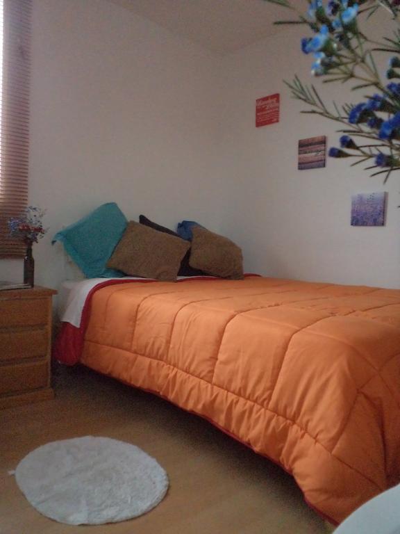 La Casa De Karla Hostel Лима Стая снимка