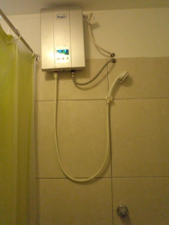 La Casa De Karla Hostel Лима Екстериор снимка